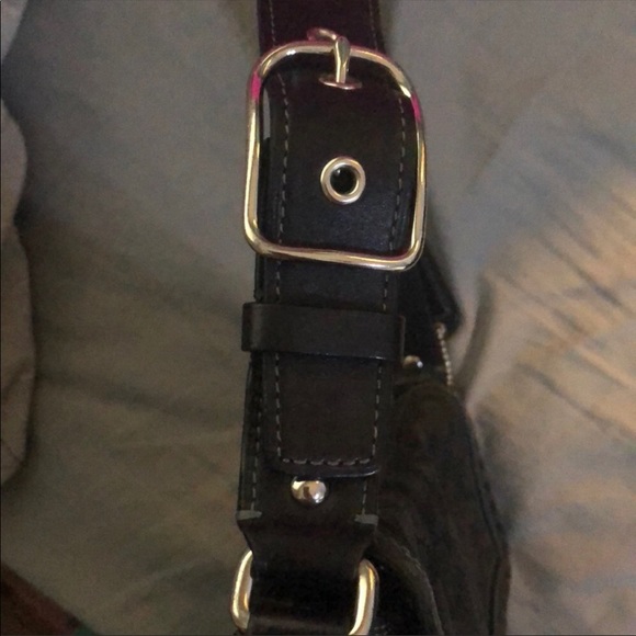 Coach - Picture 4 of 15